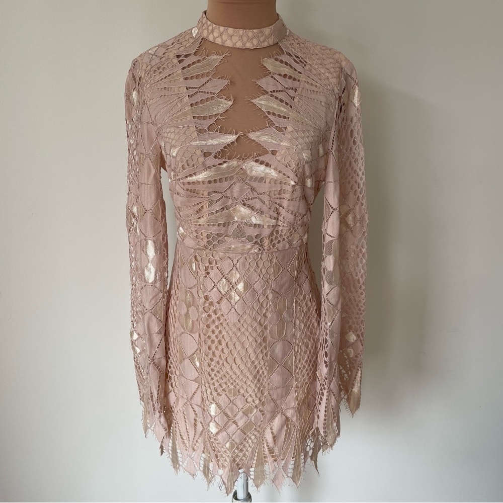 Free People Deco Lace Ivoy Combo Long Bell Sleeve Mesh Inserts Mini Dress NWT 4 - Picture 5 of 11